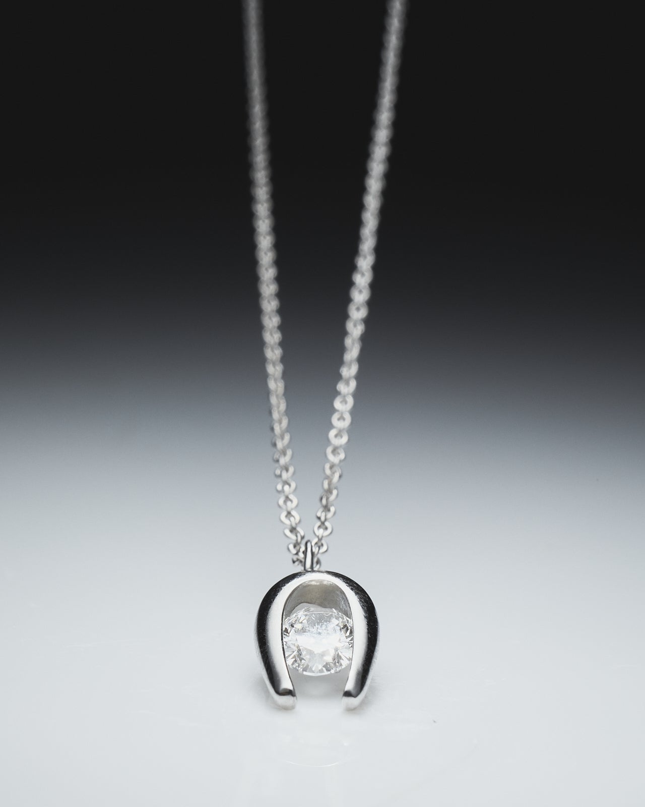 14K Y Oval Pendant
